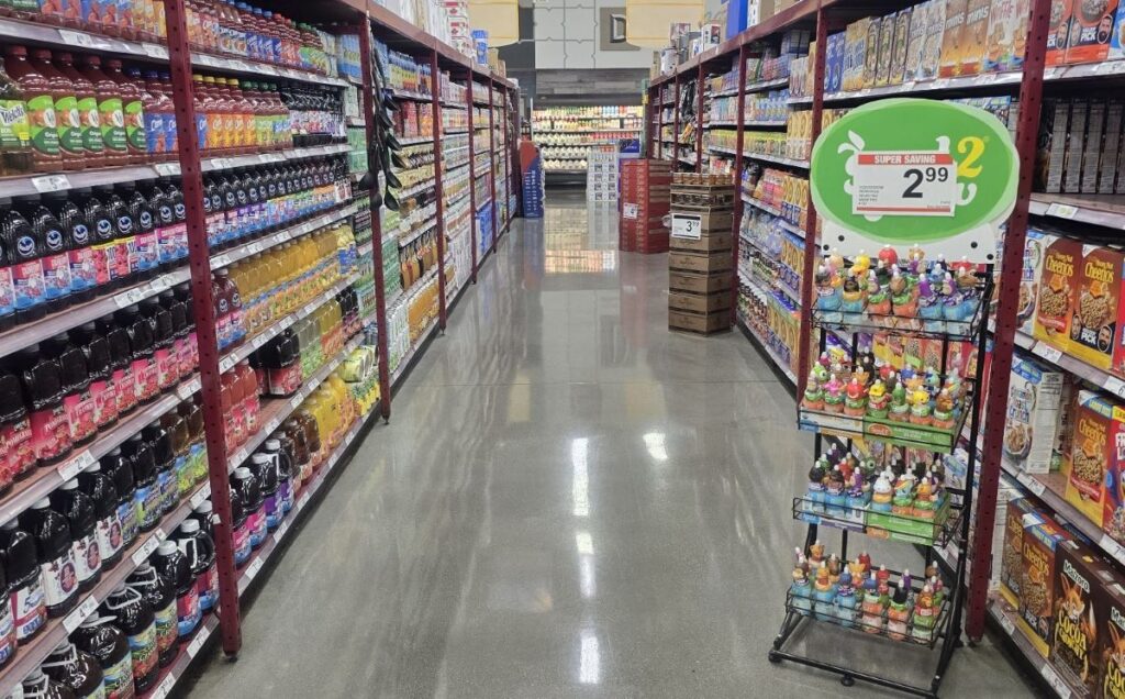 supermarket near